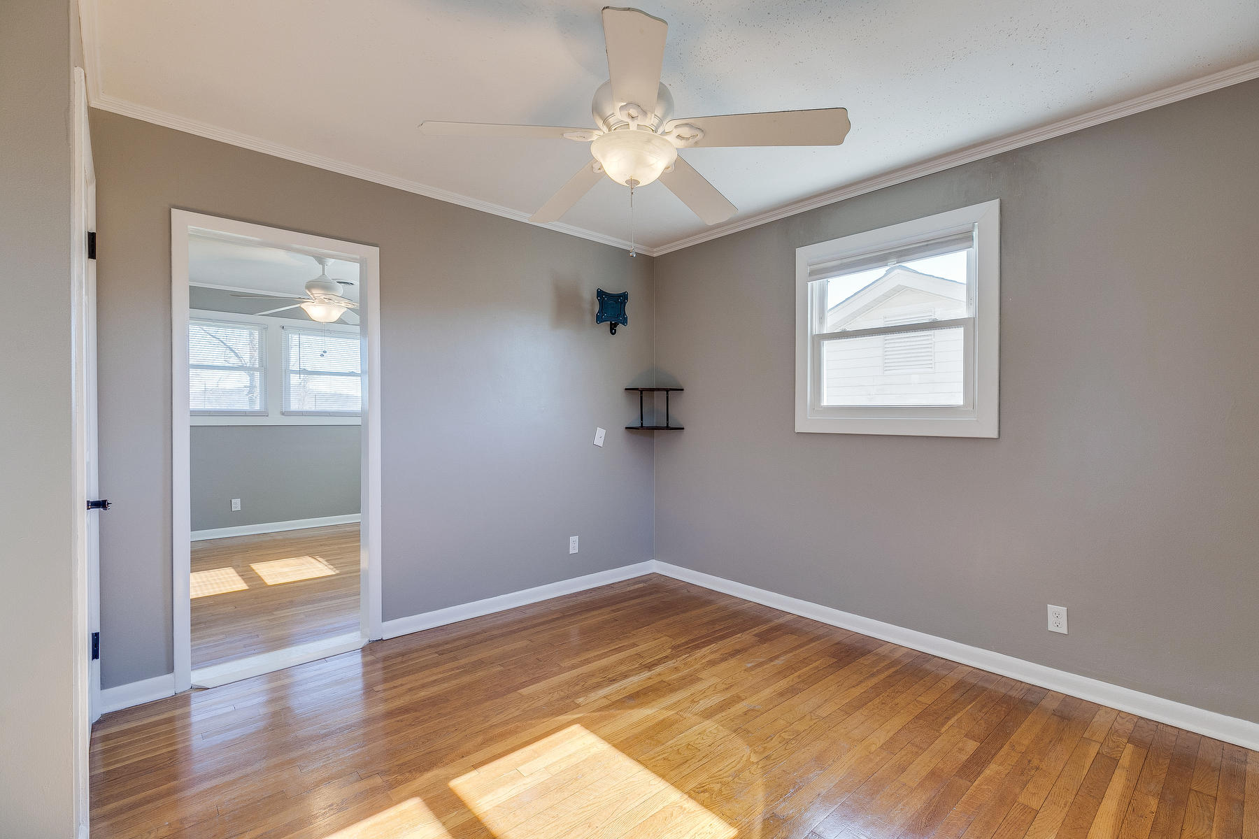 3648 Crest Road Kingsport, TN 37664 - Photo 33 of 57 023