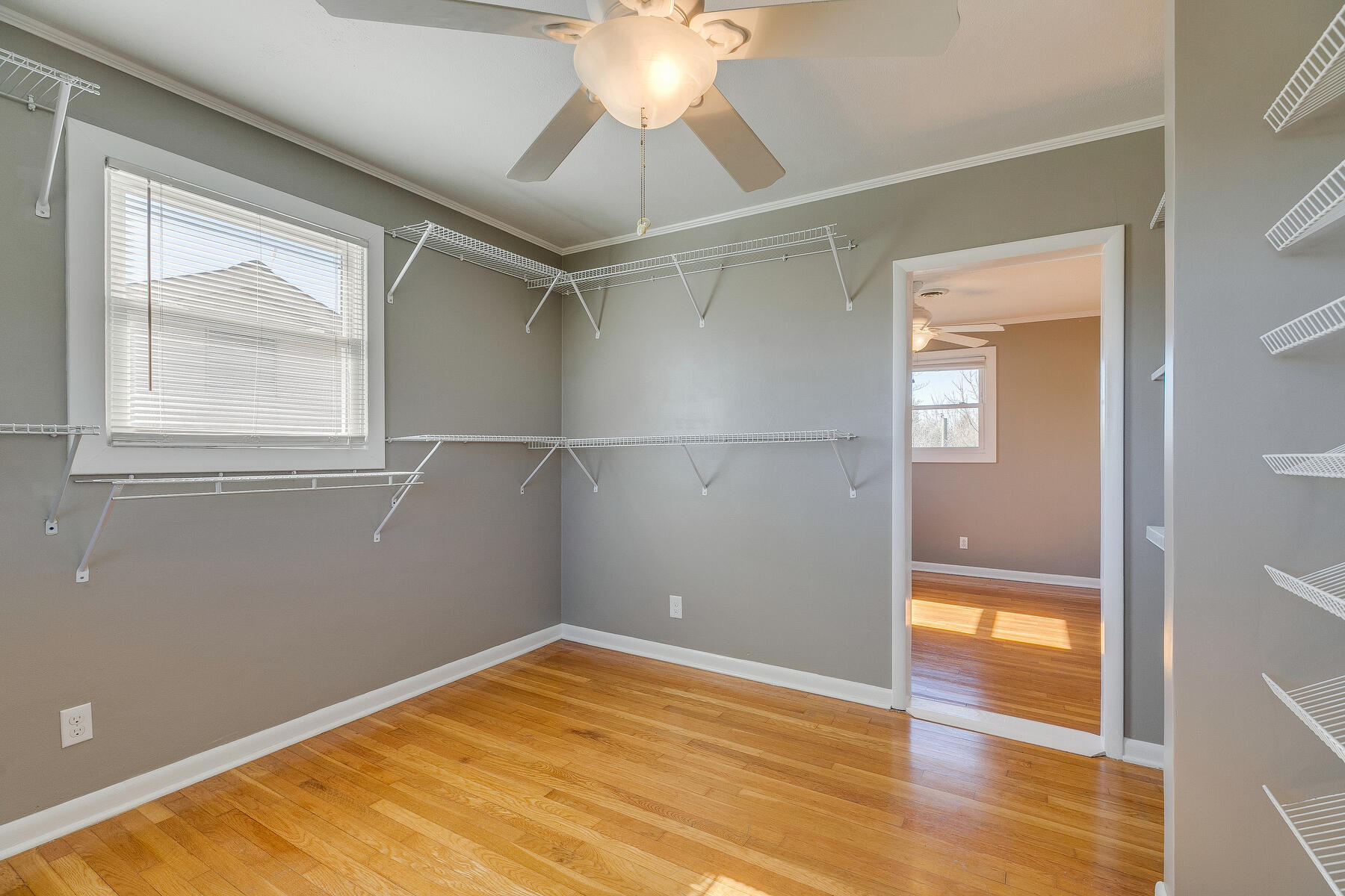 3648 Crest Road Kingsport, TN 37664 - Photo 35 of 57 025