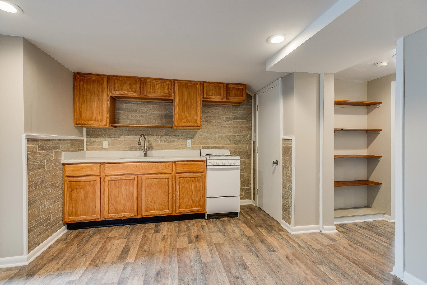 3648 Crest Road Kingsport, TN 37664 - Photo 44 of 57 038