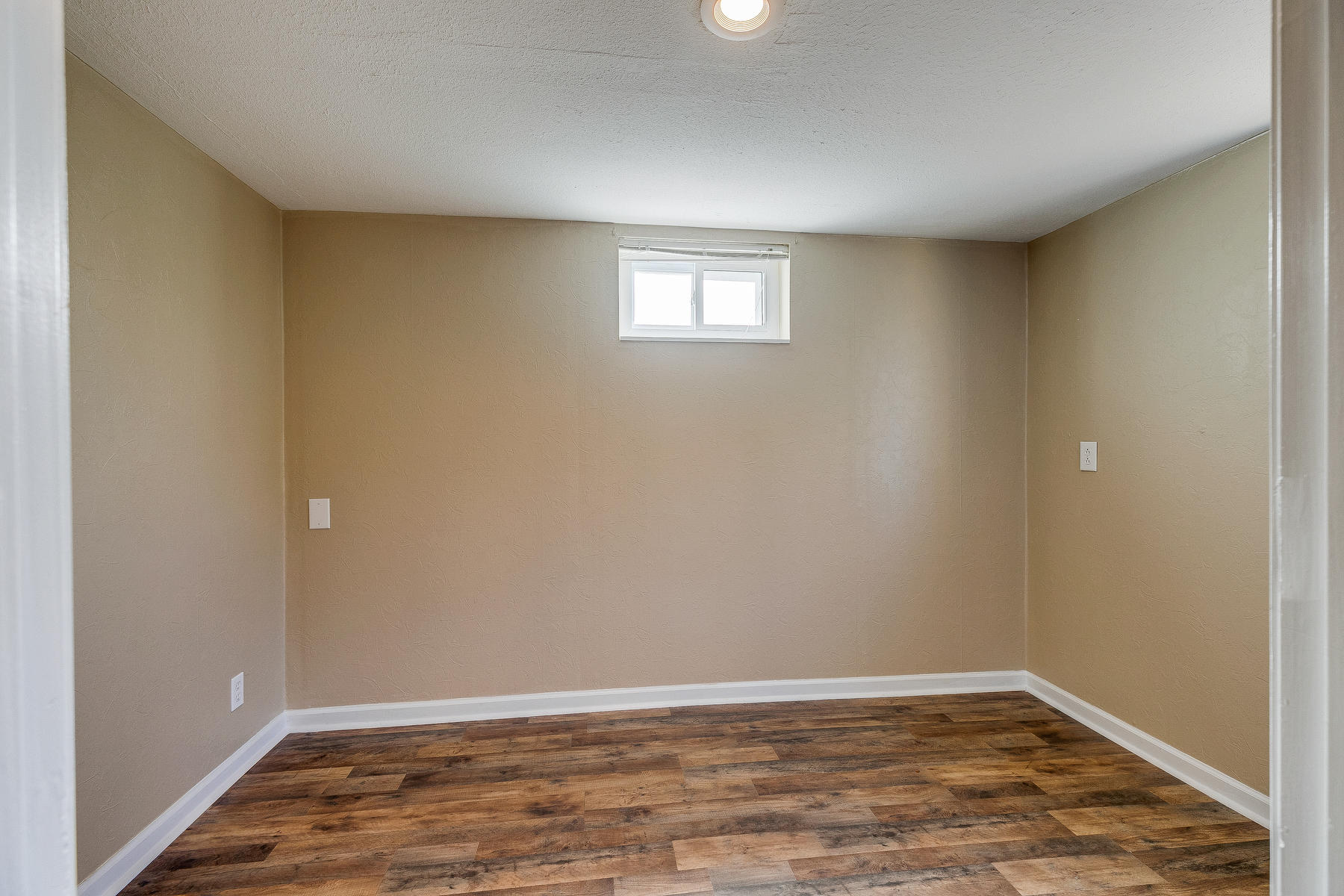 3648 Crest Road Kingsport, TN 37664 - Photo 52 of 57 046