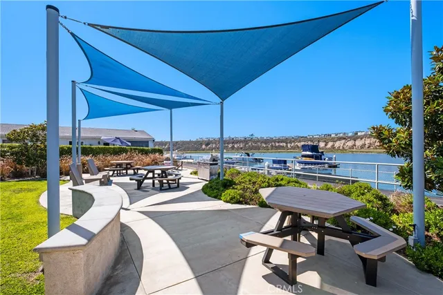 $472,500 | 264 Mayflower Drive, Newport Beach, CA 92660
