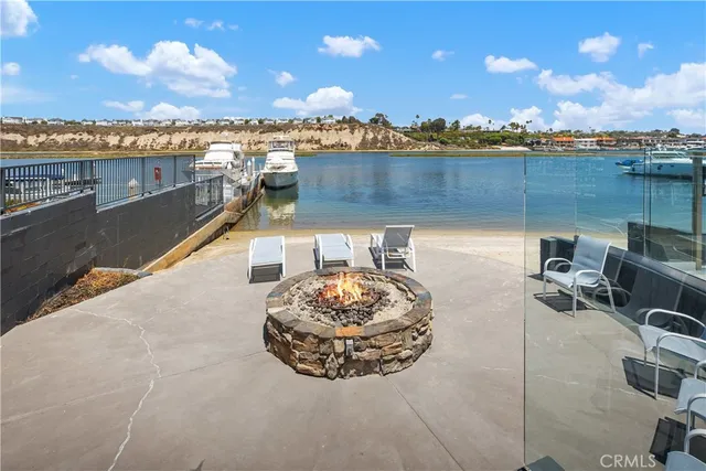 $472,500 | 264 Mayflower Drive, Newport Beach, CA 92660