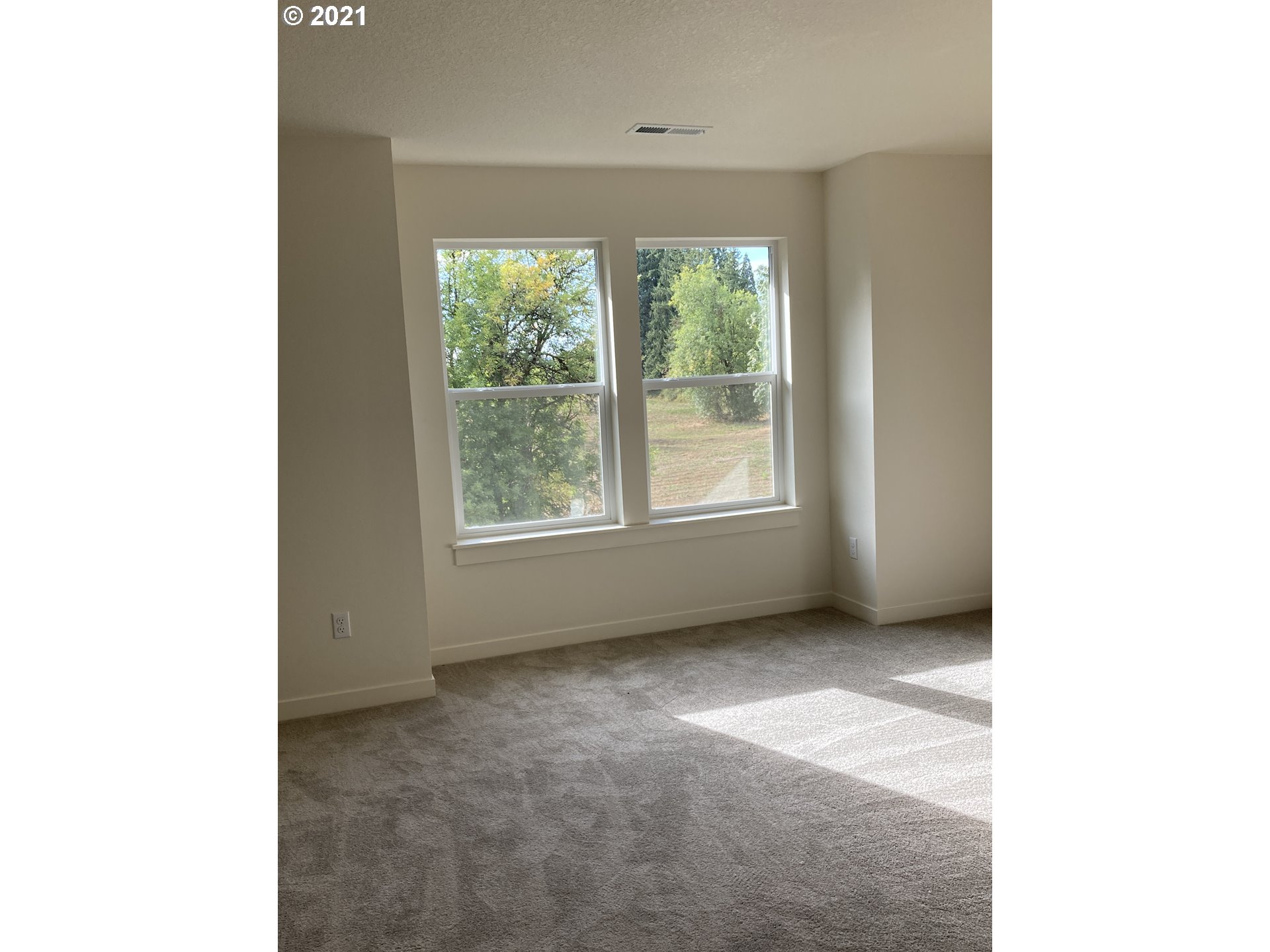 1243 South Union Place Ridgefield, WA 98642 - Photo 5 of 6 Gallery Image 5
