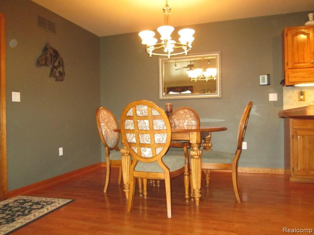 13087 Hogan Road Linden, MI 48451 - Photo 8 of 82 IMG_0509.jpg