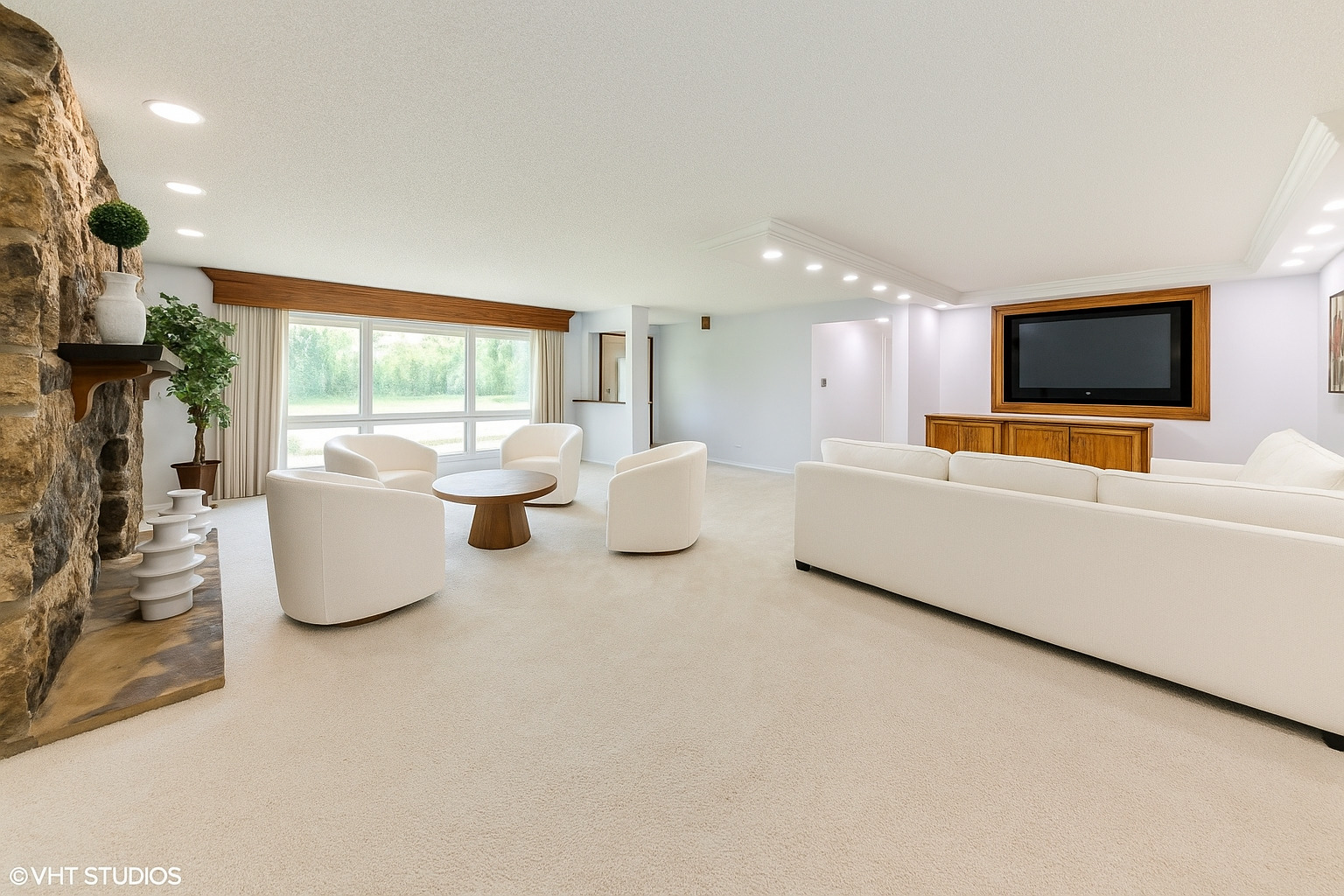 37756-88 North Cedar Lake Road Lake Villa, IL 60046 - Photo 11 of 79 a living room with furniture and a flat screen tv