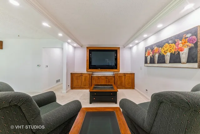 $1,150,000 | 37756-88 North Cedar Lake Road, Lake Villa, IL 60046