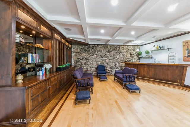 $1,150,000 | 37756-88 North Cedar Lake Road, Lake Villa, IL 60046