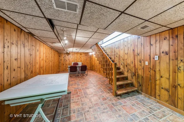 $1,150,000 | 37756-88 North Cedar Lake Road, Lake Villa, IL 60046