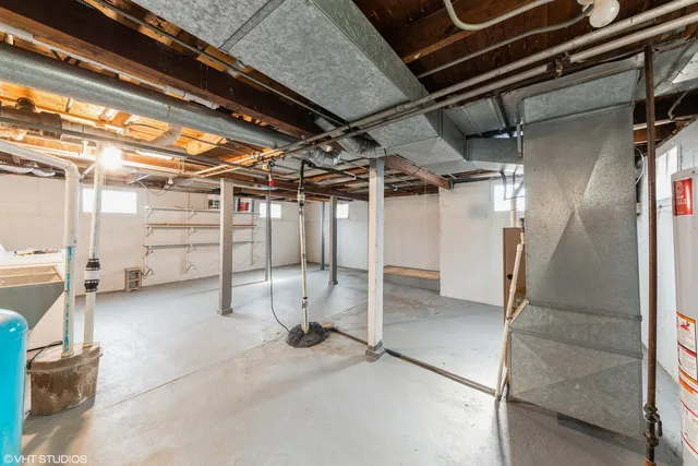 $1,150,000 | 37756-88 North Cedar Lake Road, Lake Villa, IL 60046