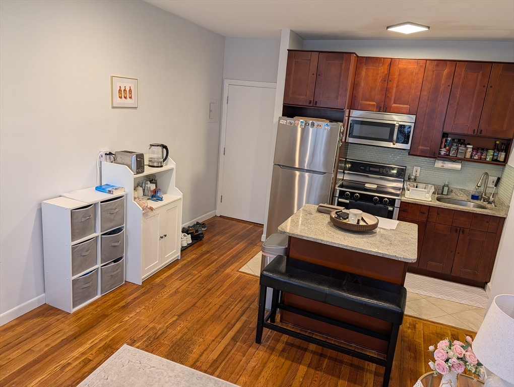 15 University, Unit 25 Brookline, MA 02445 - Photo 4 of 11