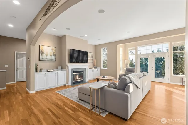 $1,795,000 | 25913 Southeast 159th Street, Issaquah, WA 98027