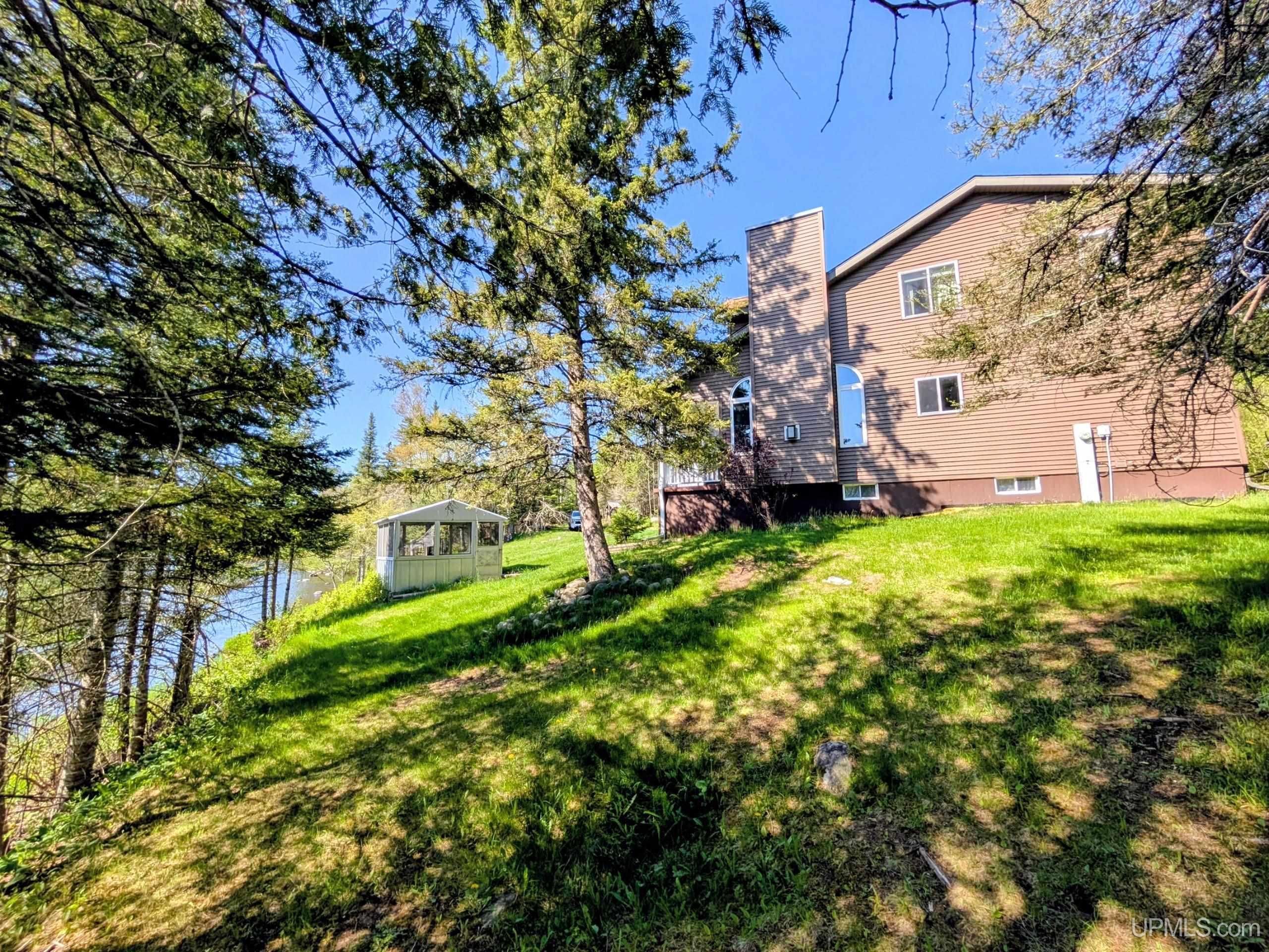 1101 Bates-Amasa Road Iron River, MI 49935 - Photo 27 of 35