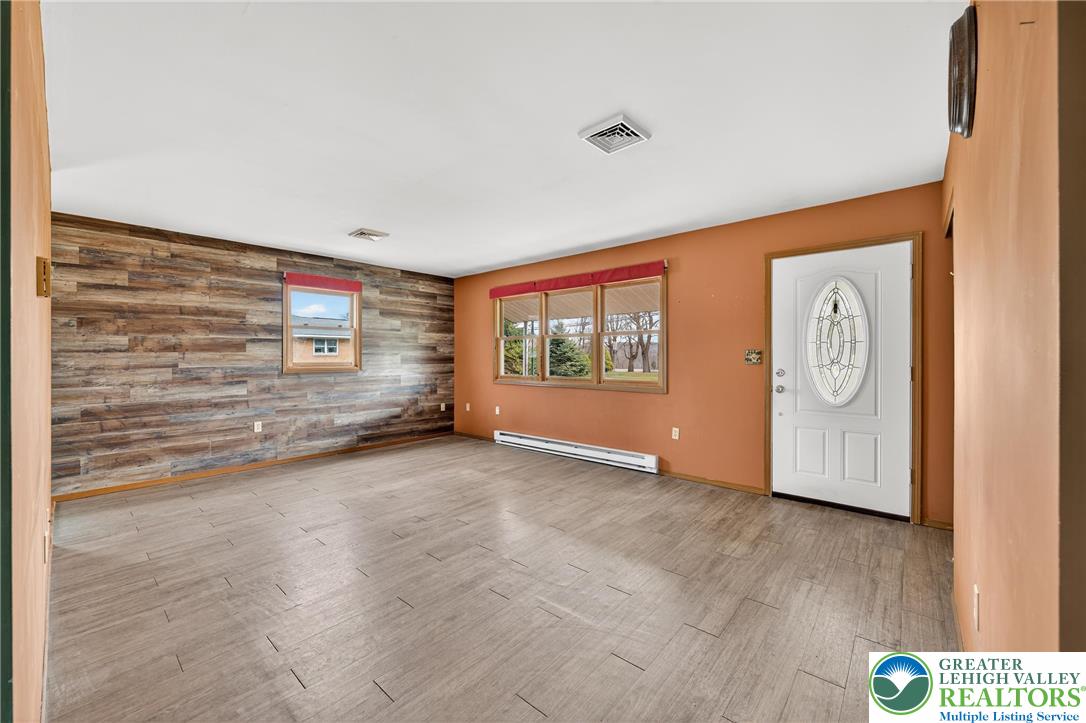 8161 Valley View Road Northampton, PA 18067 - Photo 12 of 52 Gallery Image 12
