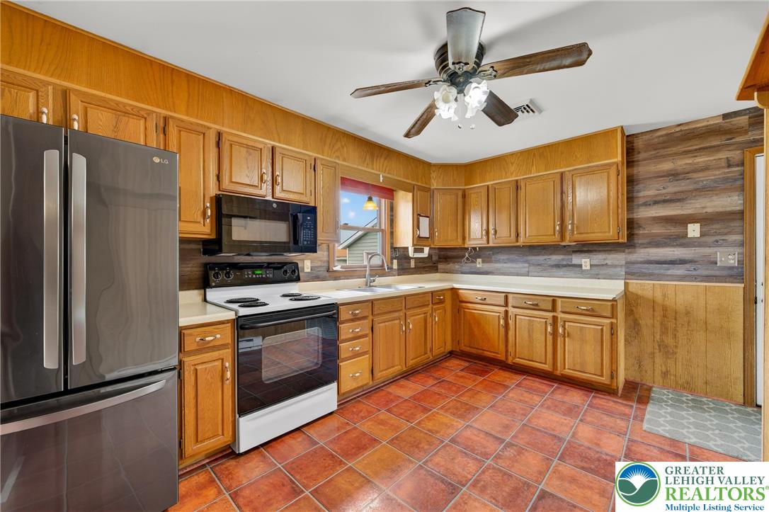 8161 Valley View Road Northampton, PA 18067 - Photo 15 of 52 Gallery Image 15