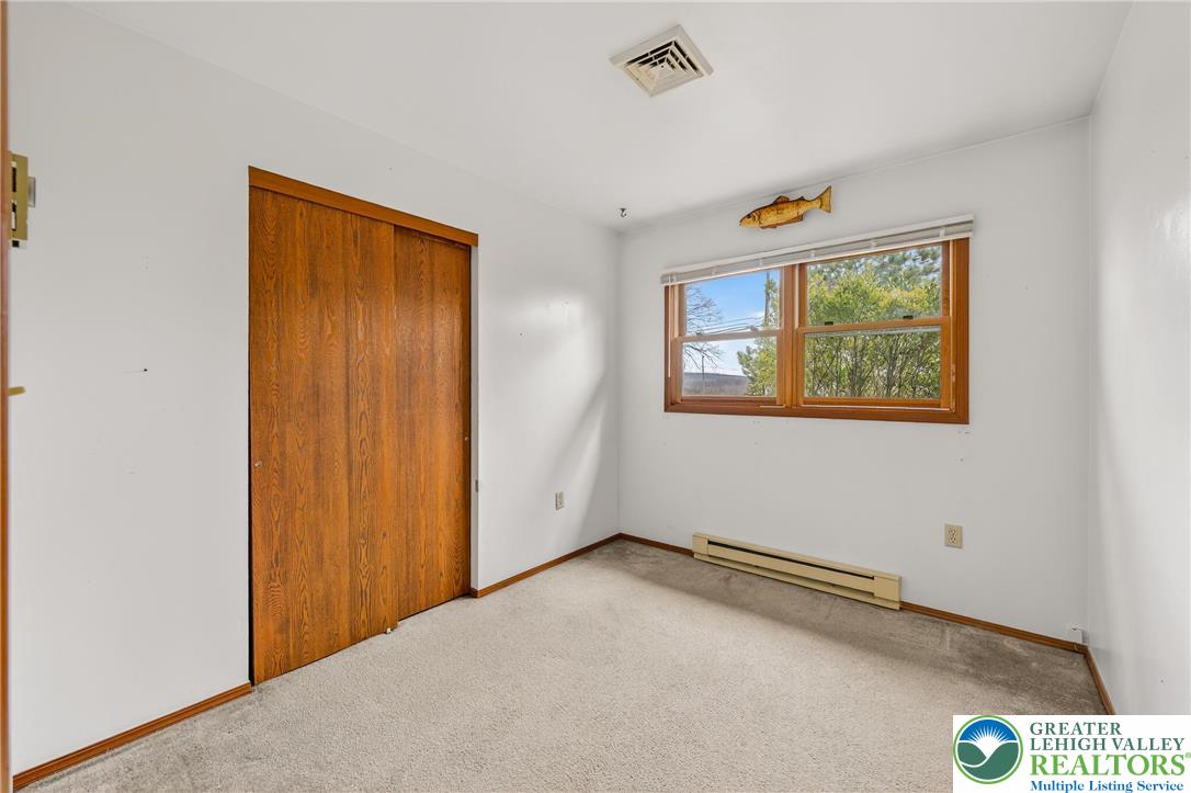 8161 Valley View Road Northampton, PA 18067 - Photo 21 of 52 Gallery Image 21