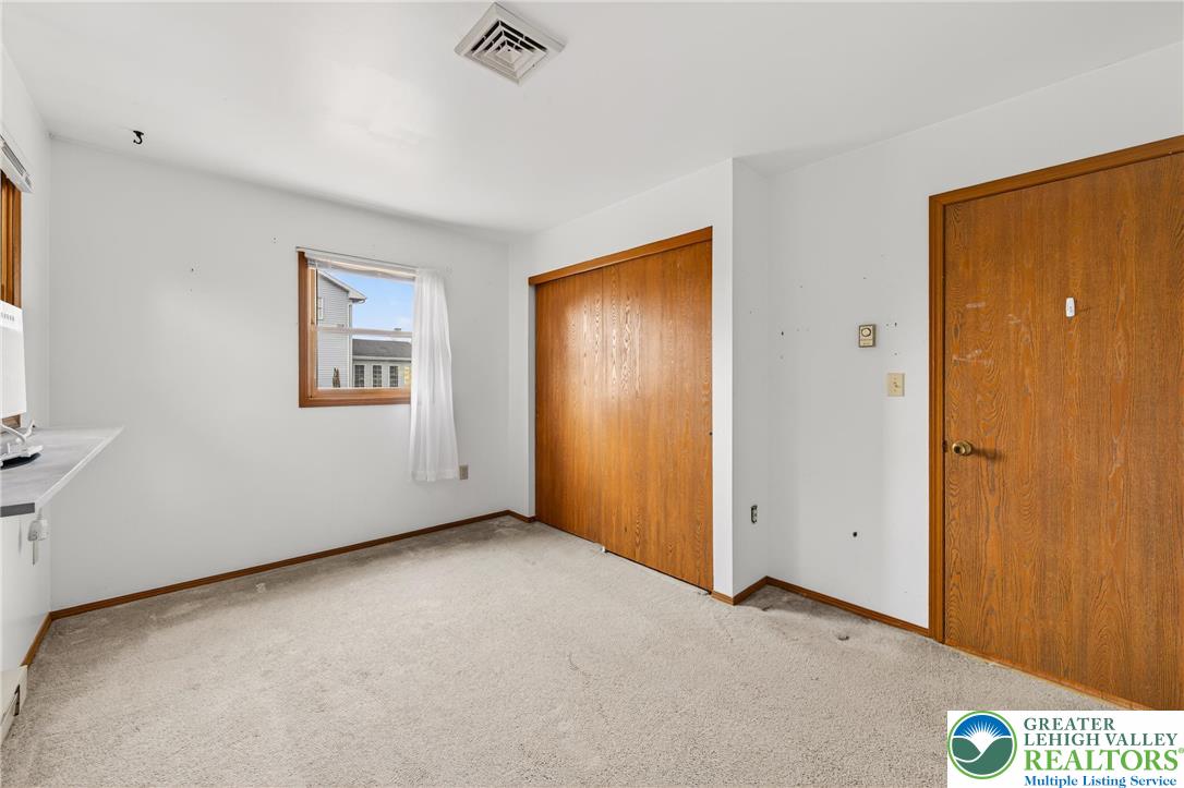 8161 Valley View Road Northampton, PA 18067 - Photo 23 of 52 Gallery Image 23