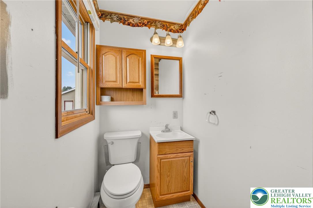 8161 Valley View Road Northampton, PA 18067 - Photo 27 of 52 Gallery Image 27