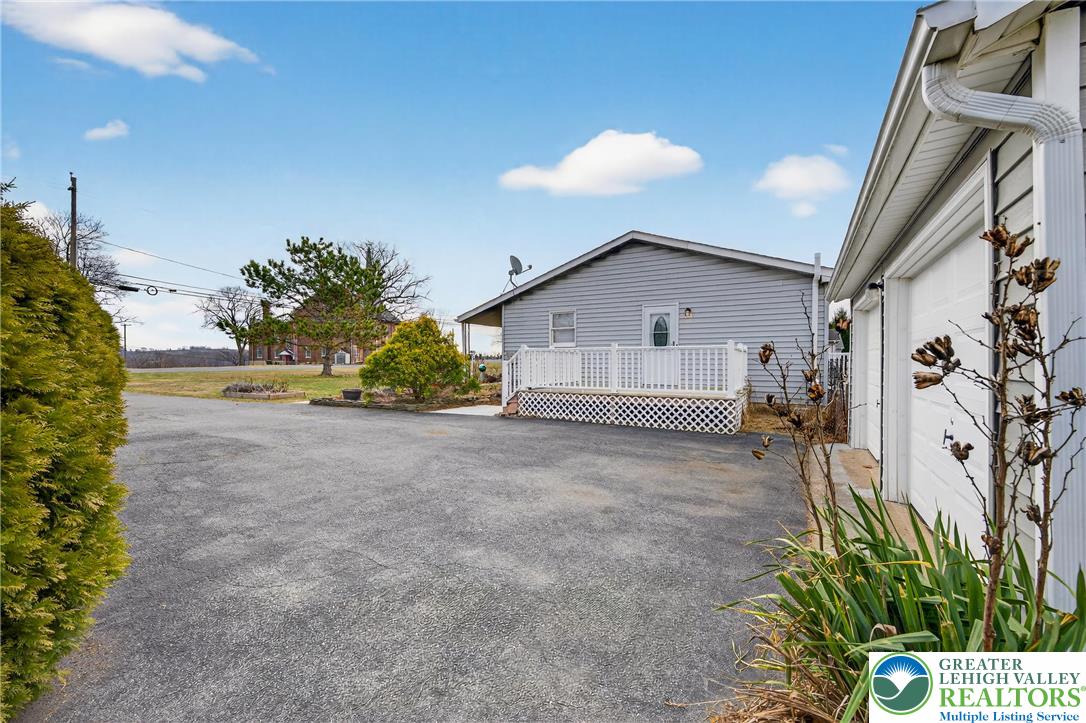 8161 Valley View Road Northampton, PA 18067 - Photo 36 of 52 Gallery Image 36