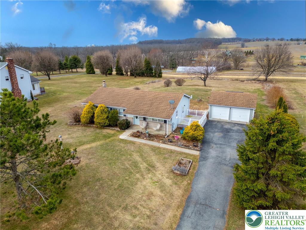 8161 Valley View Road Northampton, PA 18067 - Photo 5 of 52 Gallery Image 5
