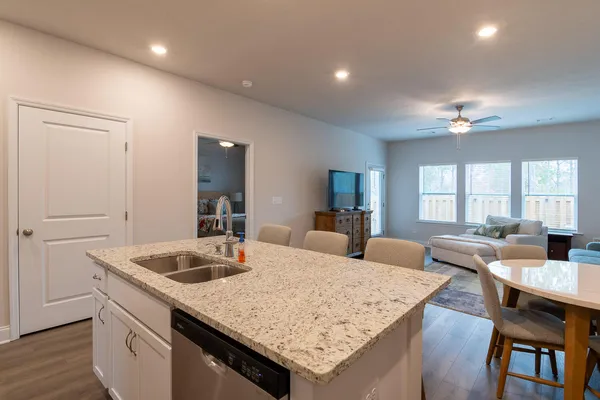 $2,100 | 1091 Primrose Drive, North Augusta, SC 29860