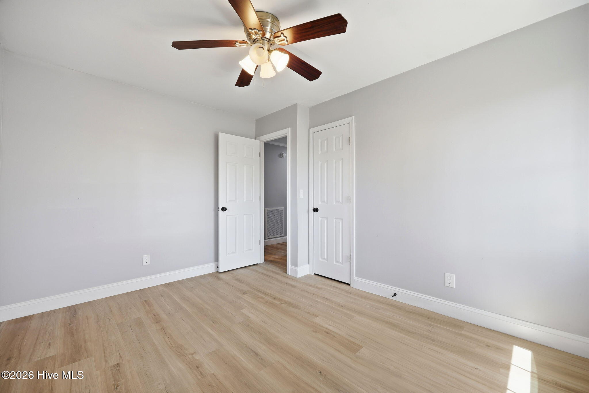 2013 Holland Road Greenville, NC 27834 - Photo 17 of 46 46-web-or-mls-IMG_0065