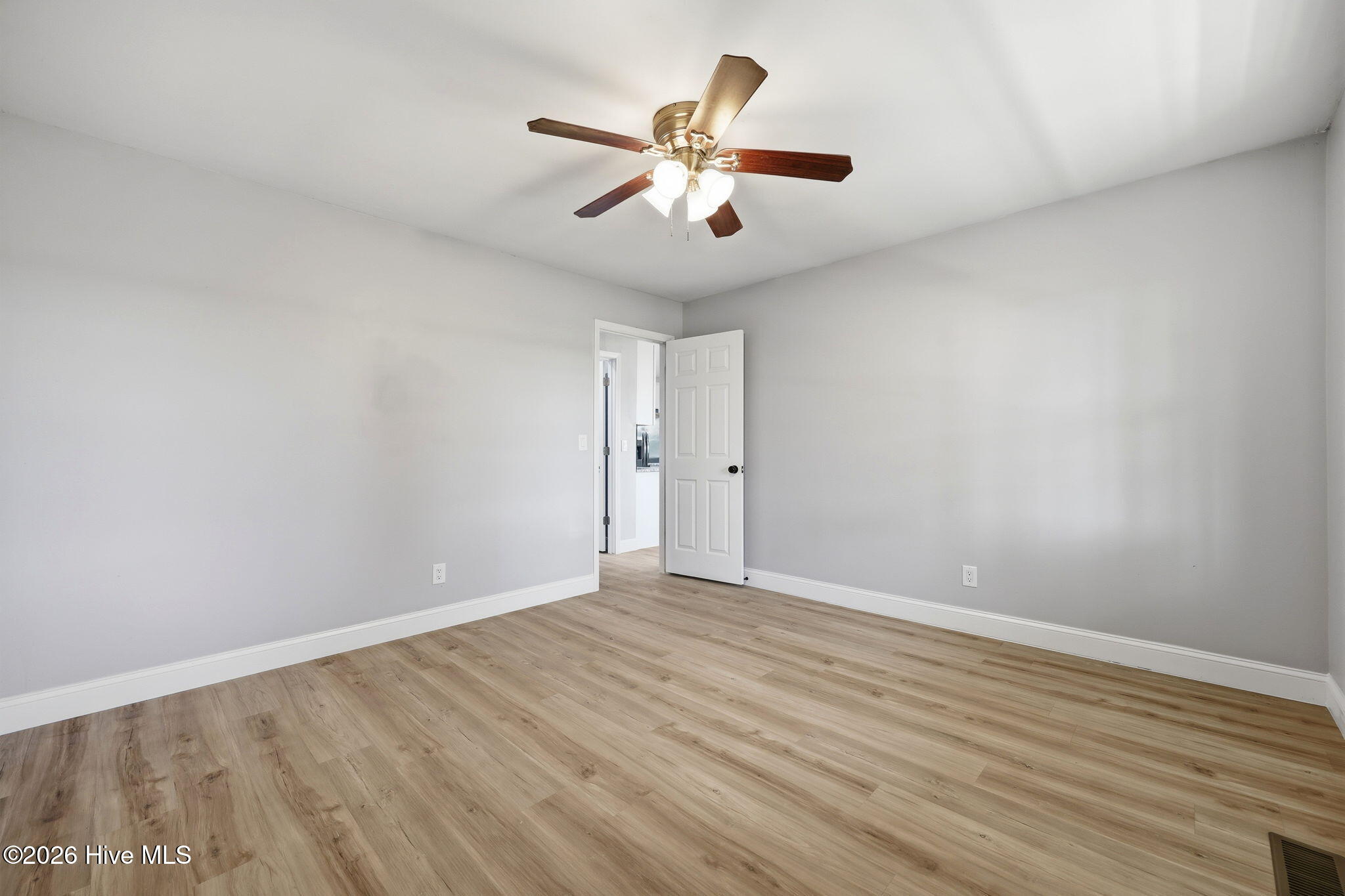 2013 Holland Road Greenville, NC 27834 - Photo 20 of 46 49-web-or-mls-IMG_0074