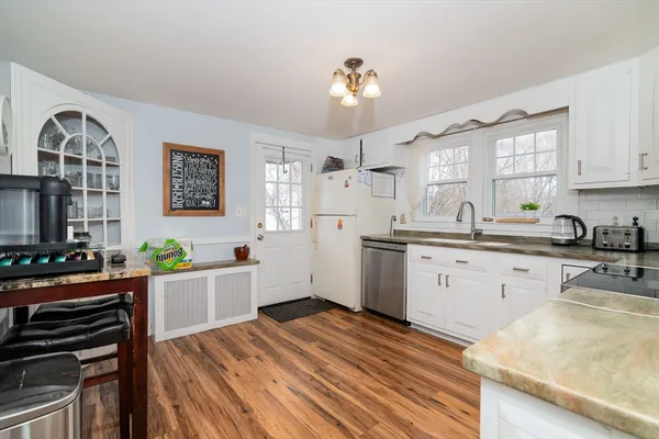 $629,900 | 599 Union Street, Braintree, MA 02184