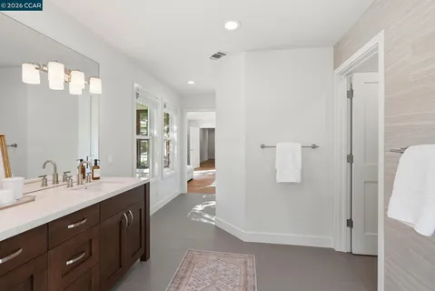 $2,800,000 | Undisclosed Address, Moraga, CA 94556