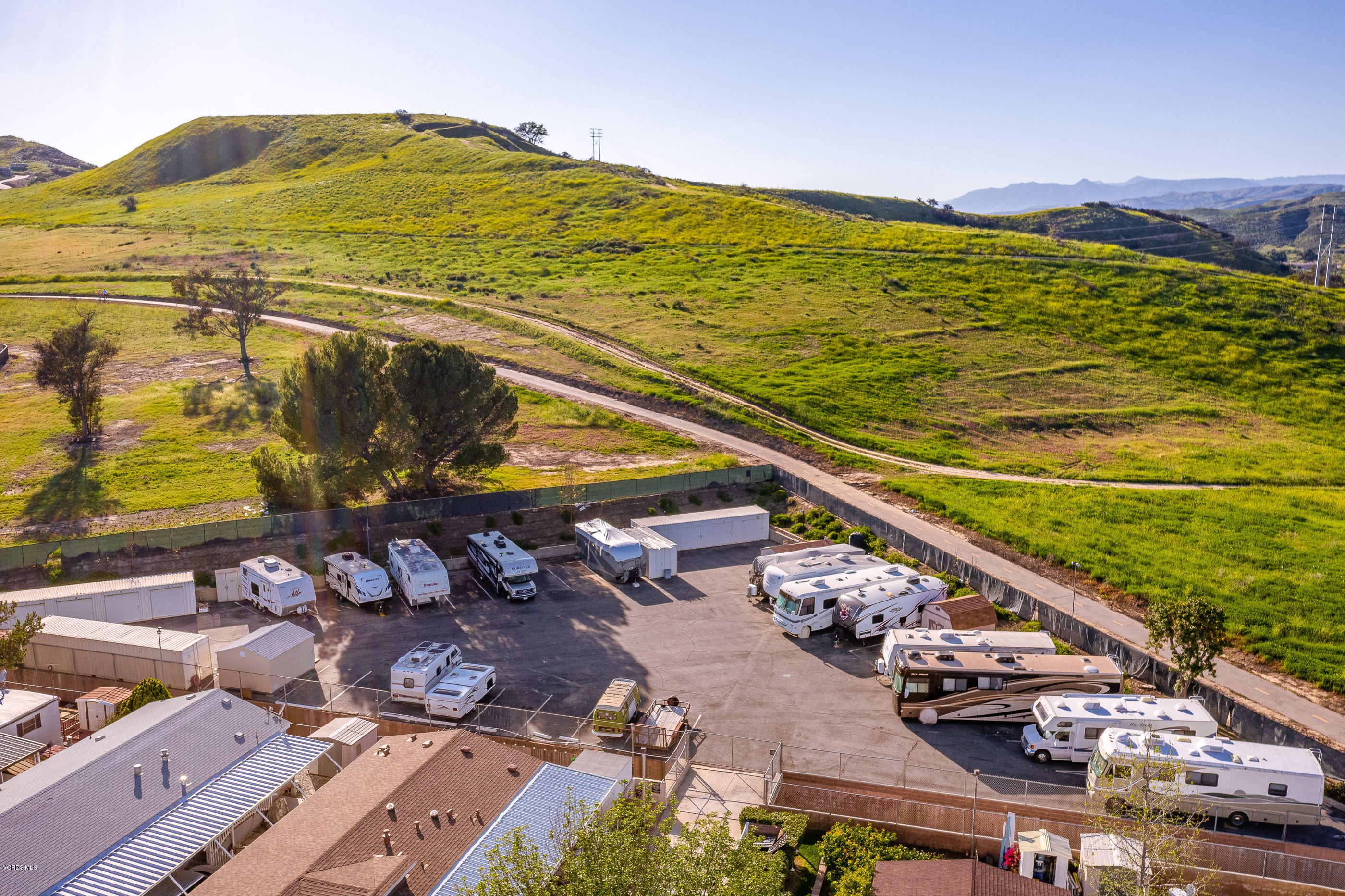 195 Tierra Rejada Road, Unit 79 Simi Valley, CA 93065 - Photo 24 of 40 195 Tierra Rejada Rd Simi Valley #79-25