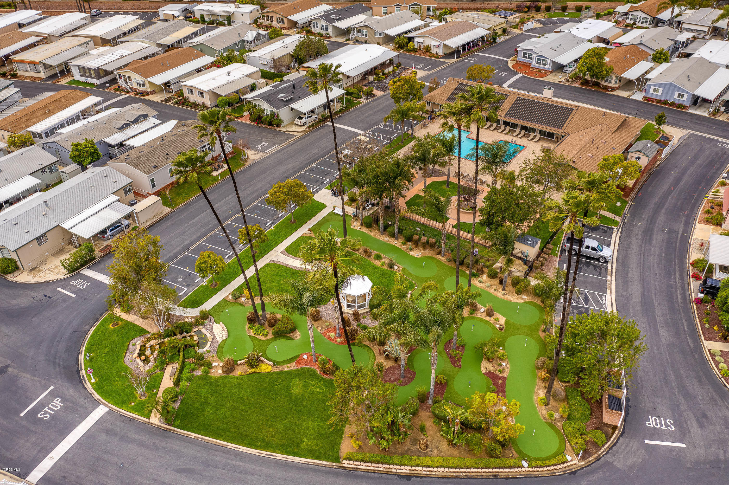 195 Tierra Rejada Road, Unit 79 Simi Valley, CA 93065 - Photo 35 of 40 195 Tierra Rejada Rd Simi Valley #79-34