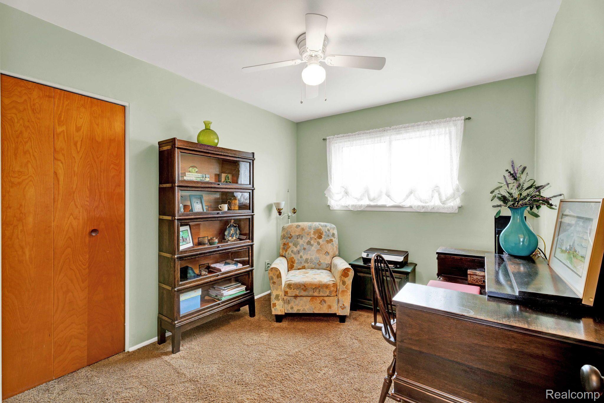 17965 Rainbow Road Fraser, MI 48026 - Photo 11 of 22 Gallery Image 11
