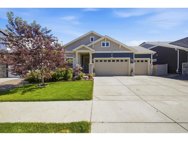 $699,900 | 4294 Lacewood Lane, Johnstown, CO 80534