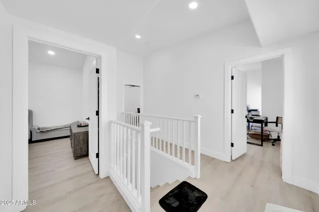 $3,000 | 3034 North 39th Street, Unit 12, Phoenix, AZ 85018