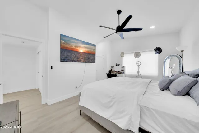 $3,000 | 3034 North 39th Street, Unit 12, Phoenix, AZ 85018