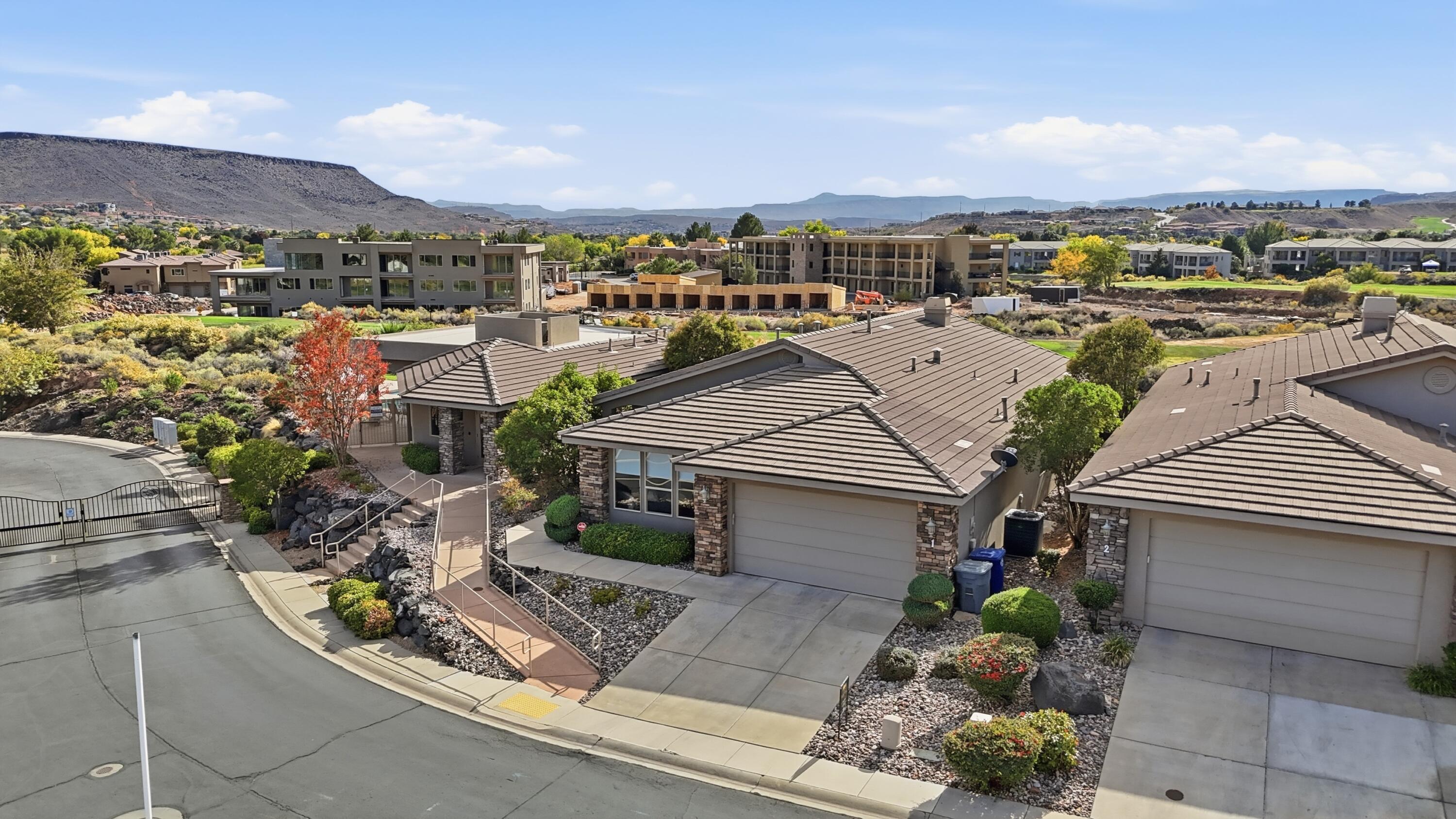 409 North Country Lane, Unit 1 St. George, UT 84770 - Photo 39 of 39 Front View