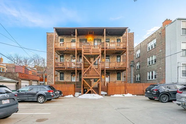 $275,000 | 2316 West Cortez Street, Unit GW, Chicago, IL 60622