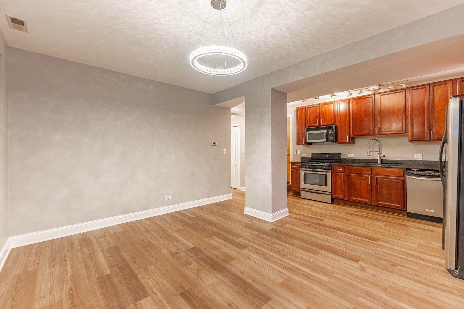 2316 West Cortez Street, Unit GW Chicago, IL 60622 - Photo 9 of 22