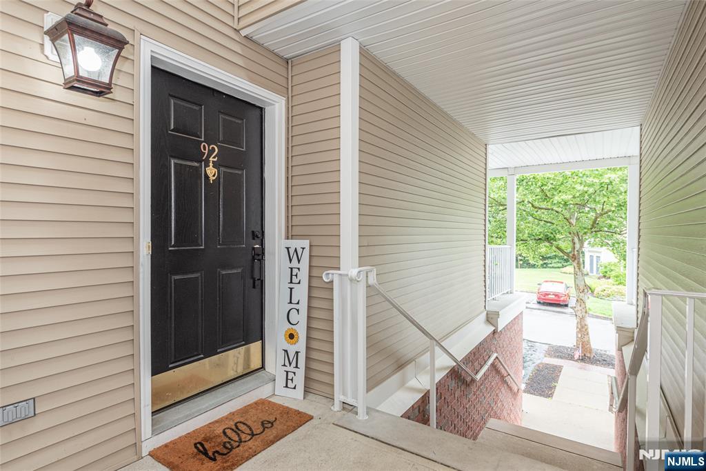 92 Carter Road Wanaque, NJ 07420 - Photo 4 of 21