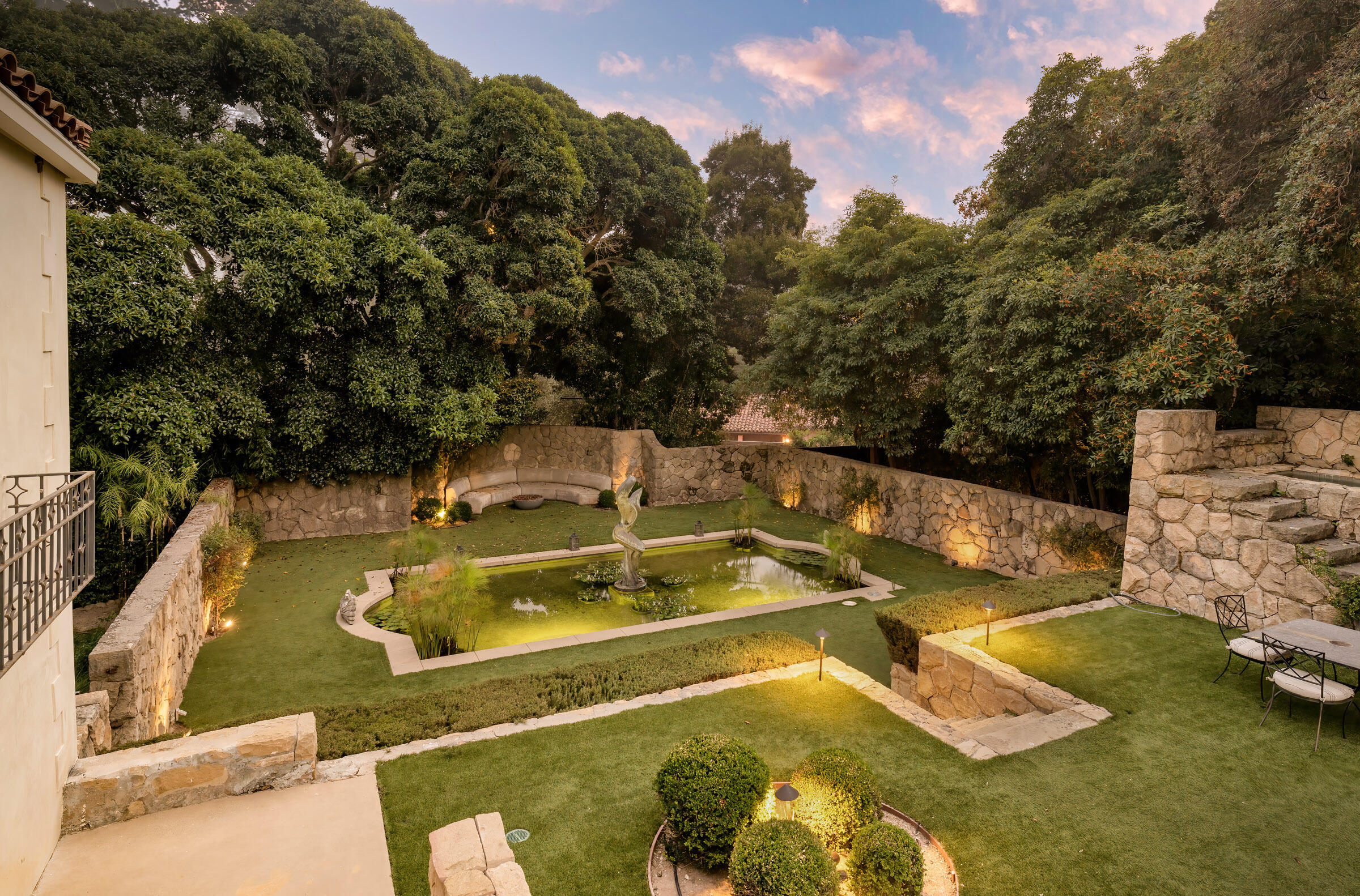 204 Hot Springs Road Montecito, CA 93108 - Photo 2 of 28 Exquisite Grounds