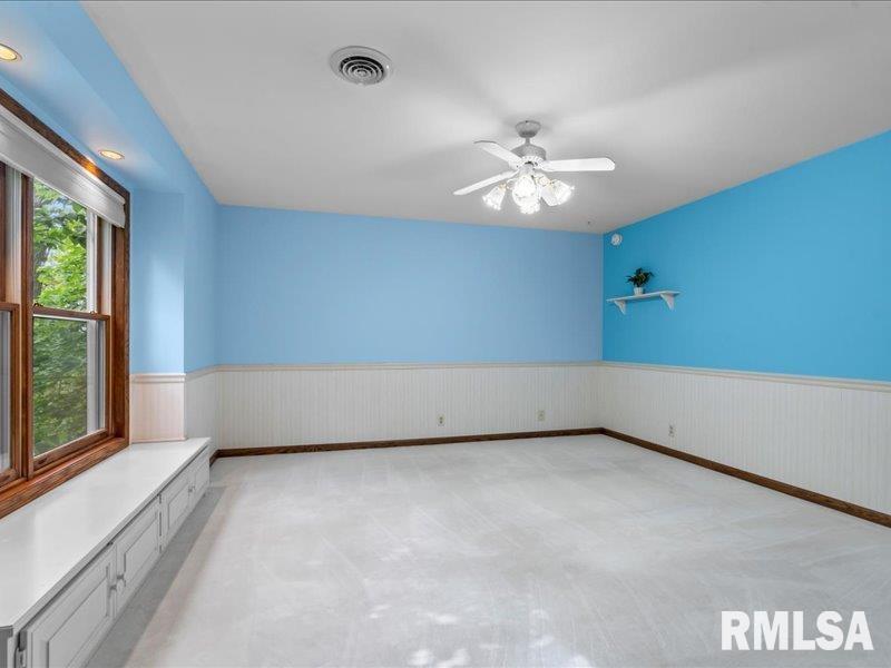 2910 Pleasant Ridge Court Bettendorf, IA 52722 - Photo 26 of 42