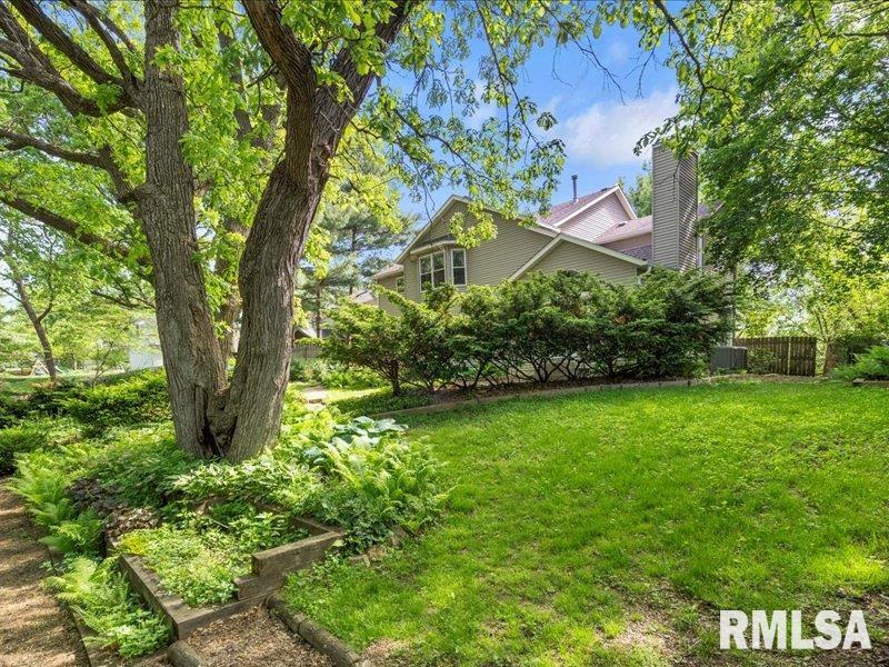 2910 Pleasant Ridge Court Bettendorf, IA 52722 - Photo 39 of 42
