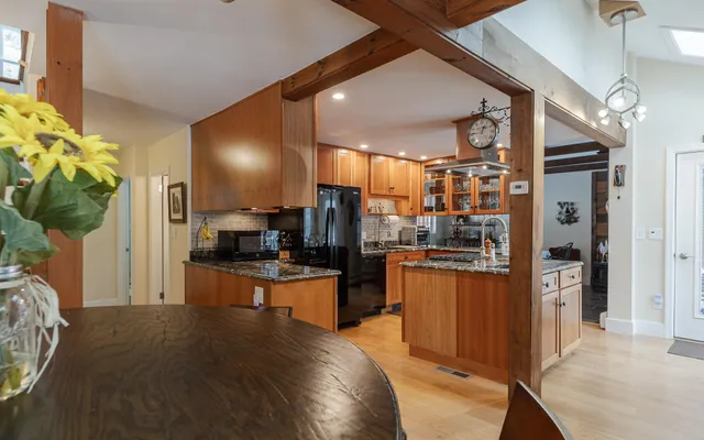 $680,000 | 145 Concord Road, Keene, NH 03431