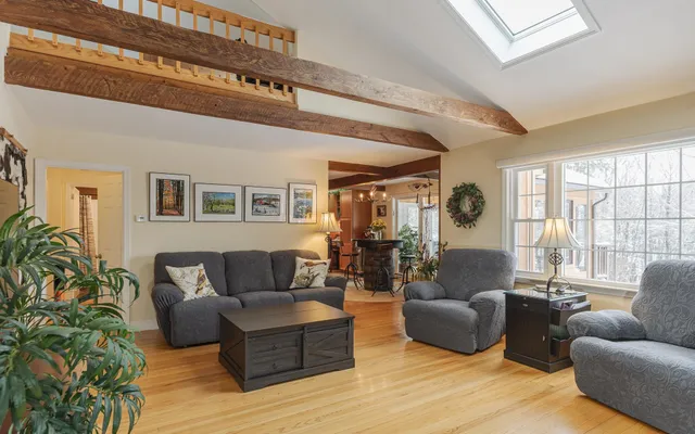 $680,000 | 145 Concord Road, Keene, NH 03431