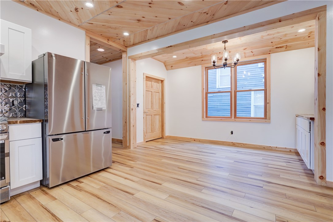 413 Caroline Street Rochester, NY 14620 - Photo 17 of 46