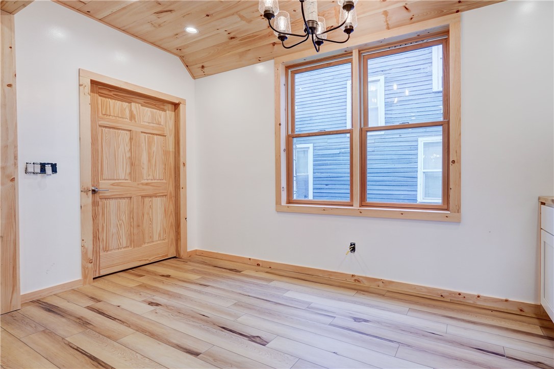 413 Caroline Street Rochester, NY 14620 - Photo 21 of 46