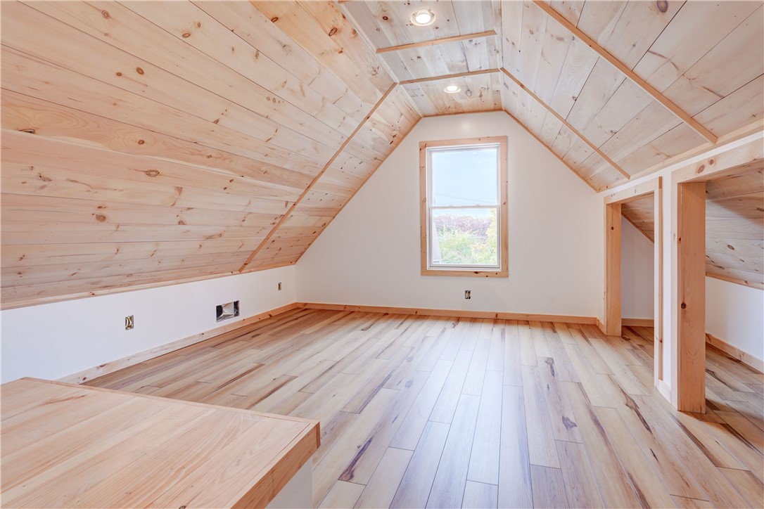 413 Caroline Street Rochester, NY 14620 - Photo 28 of 46