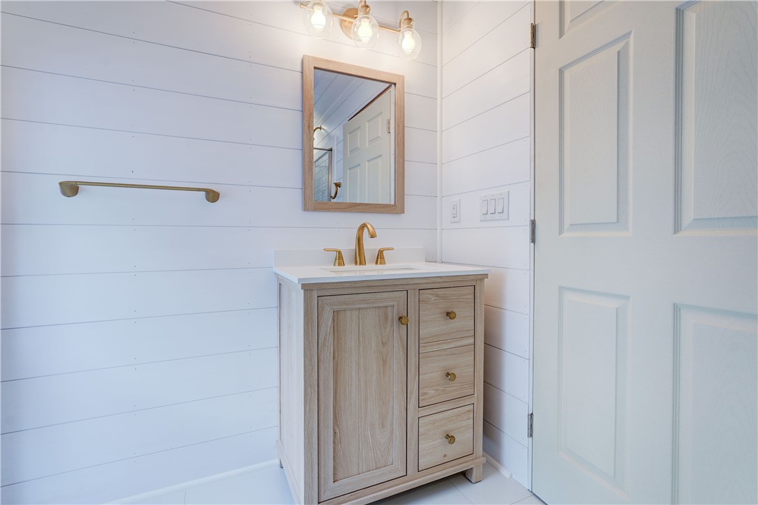 413 Caroline Street Rochester, NY 14620 - Photo 33 of 46