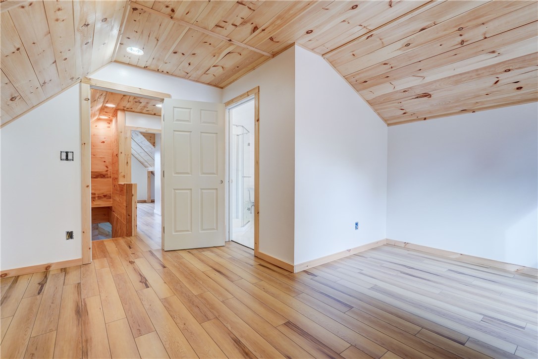 413 Caroline Street Rochester, NY 14620 - Photo 34 of 46