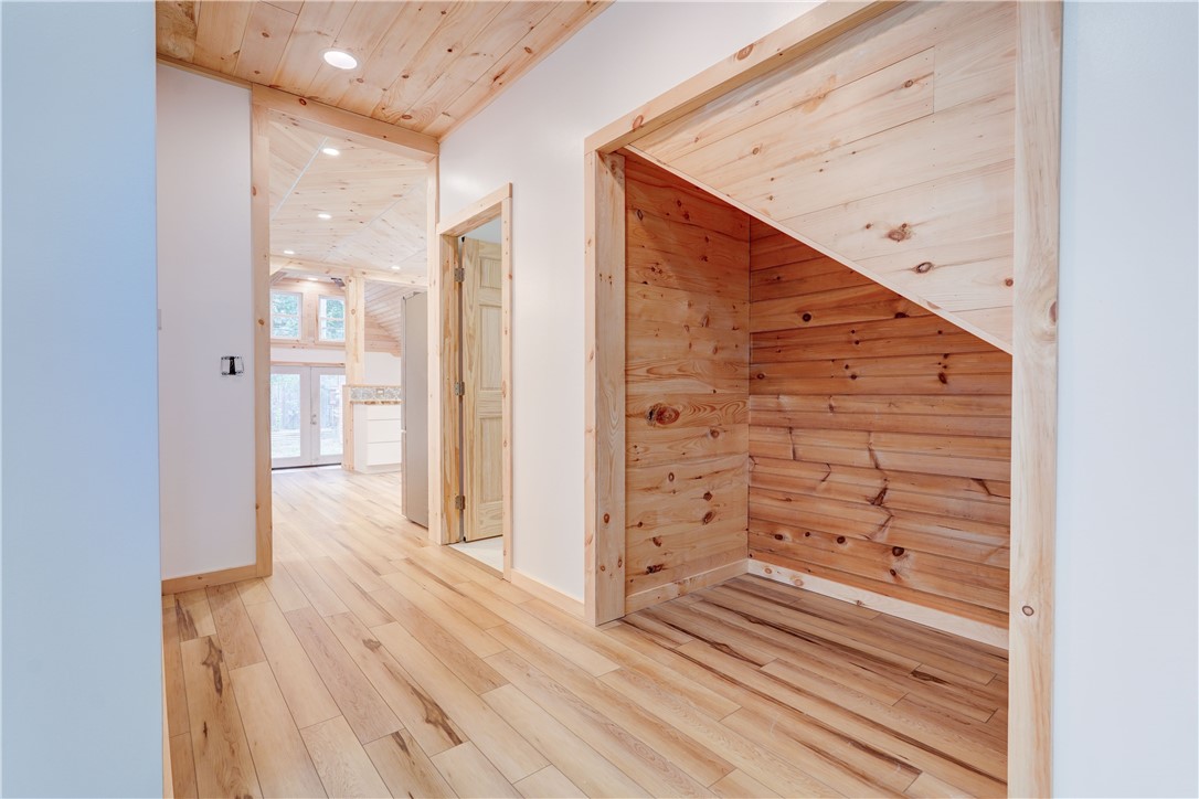 413 Caroline Street Rochester, NY 14620 - Photo 6 of 46