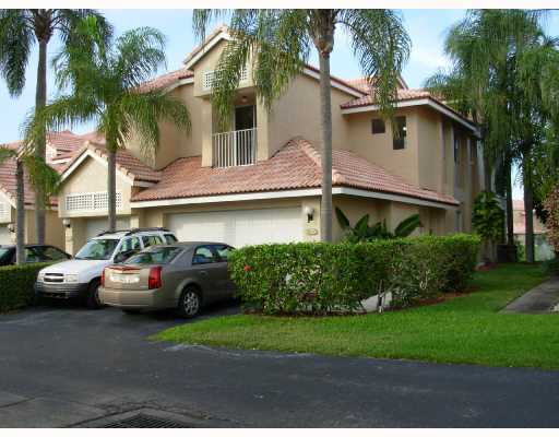 23212 Island View, Unit F Boca Raton, FL 33433 - Photo 1 of 16 Primary Photo